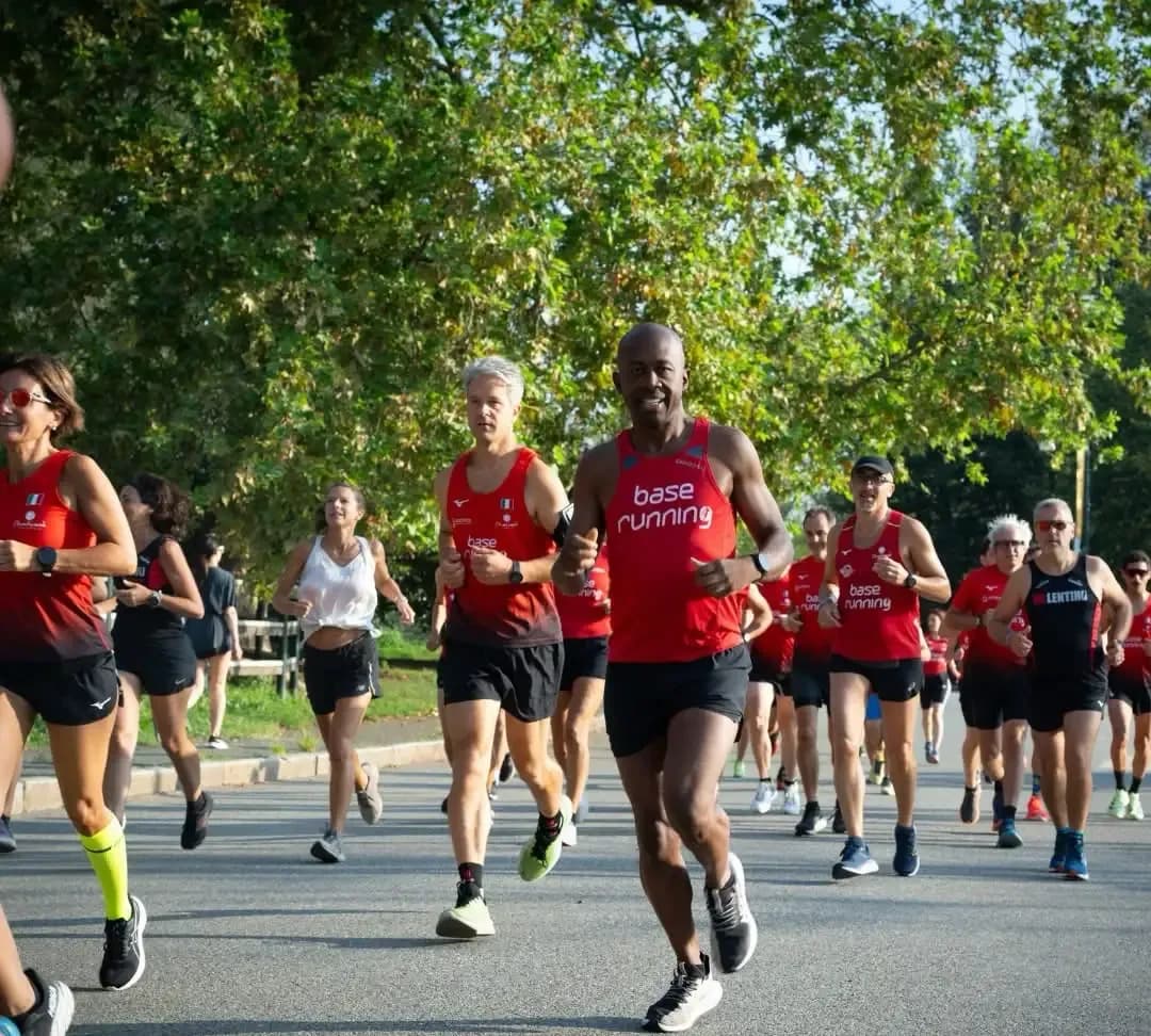 Coureurs Base Running à l’entraînement au parc du Valentino