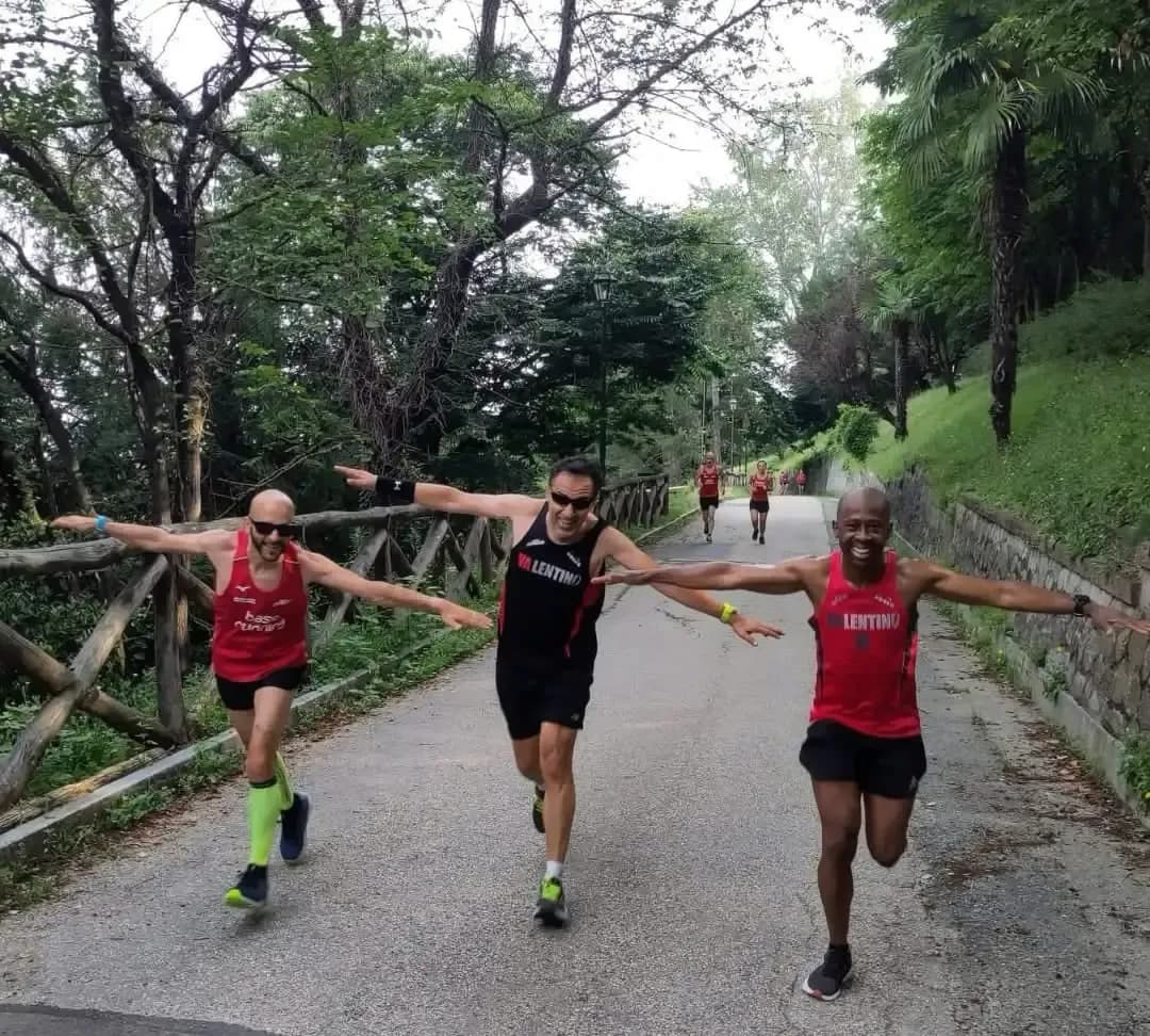 Éducatifs avec un coach Base Running